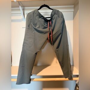 Figs Womens Kade cargo scrub Pants